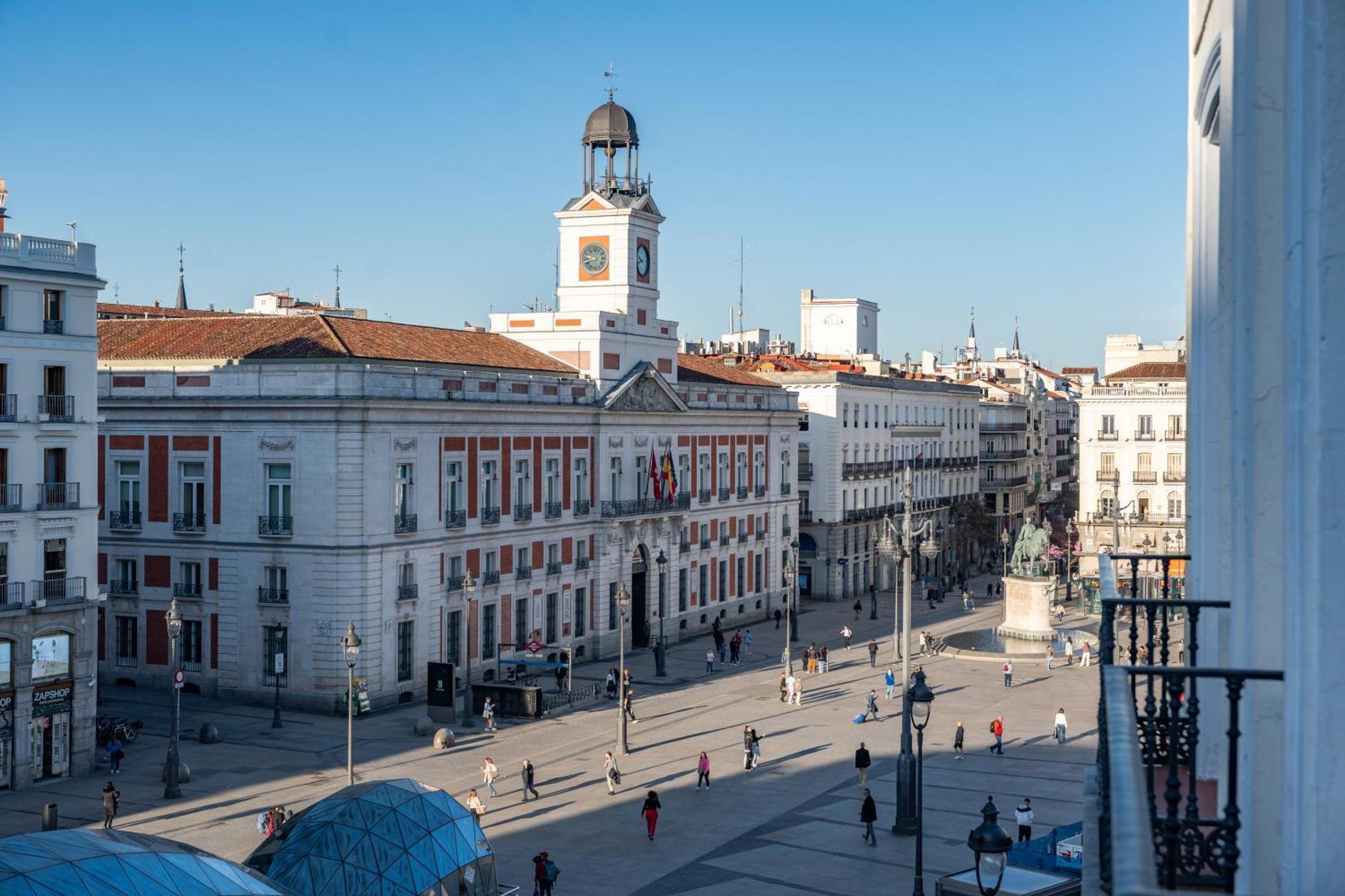 Fortinn Puerta Del Sol Madrid Luaran gambar